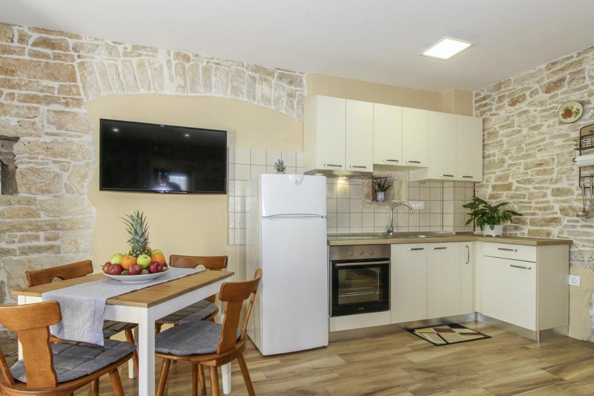 Villa Olea In Barat - Haus Fuer 6-8 Personen Kanfanar Luaran gambar