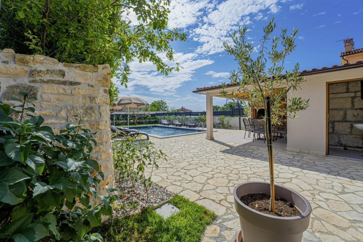Villa Olea In Barat - Haus Fuer 6-8 Personen Kanfanar Luaran gambar